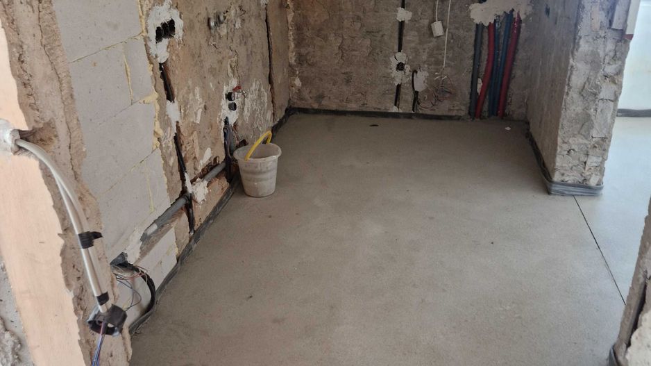 BRASADAS vinde ap 3 cam etaj 4/10 pe Calea Traian. - Poză 5