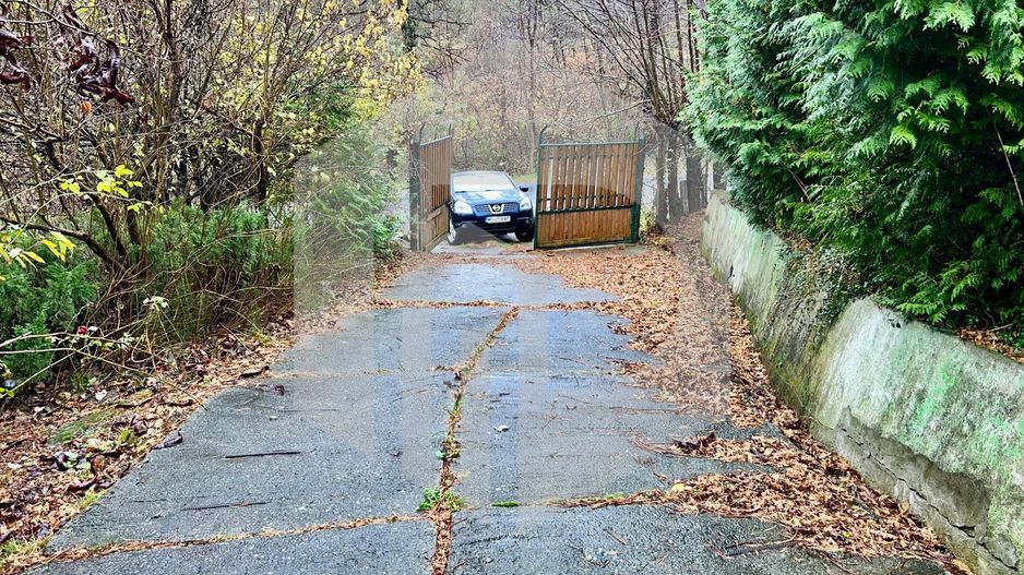 Casa de vanzare  in Talmacel-Teren 4000 mp cu livada+garaj - Poză 15