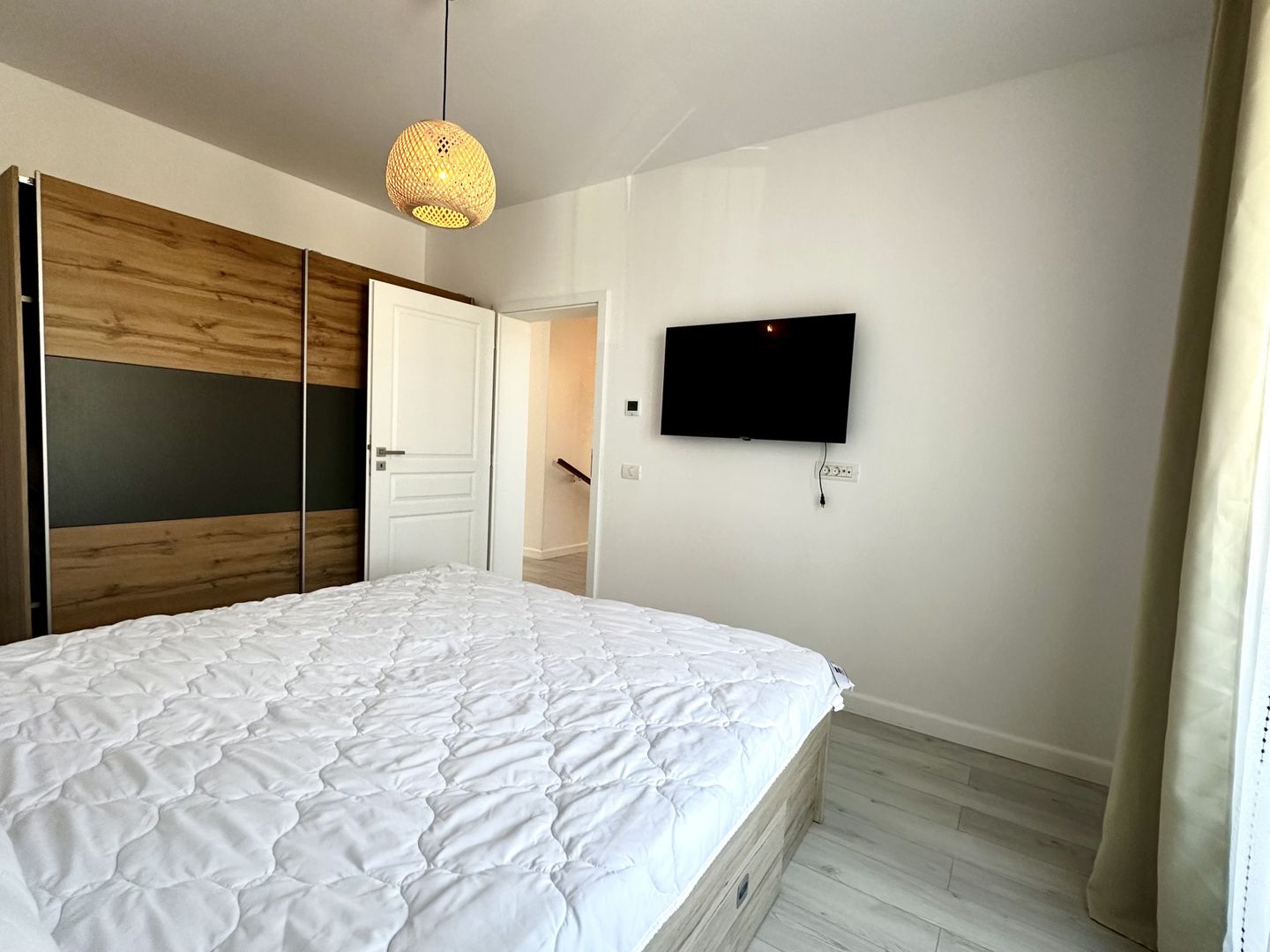 Casa cu 4 dormitoare și sala fitness - Dumbravita IKEA - Poză 11