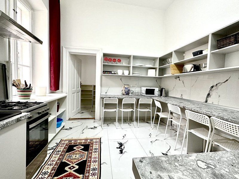 Apartament central, 4 camere - renovat - Poză 20