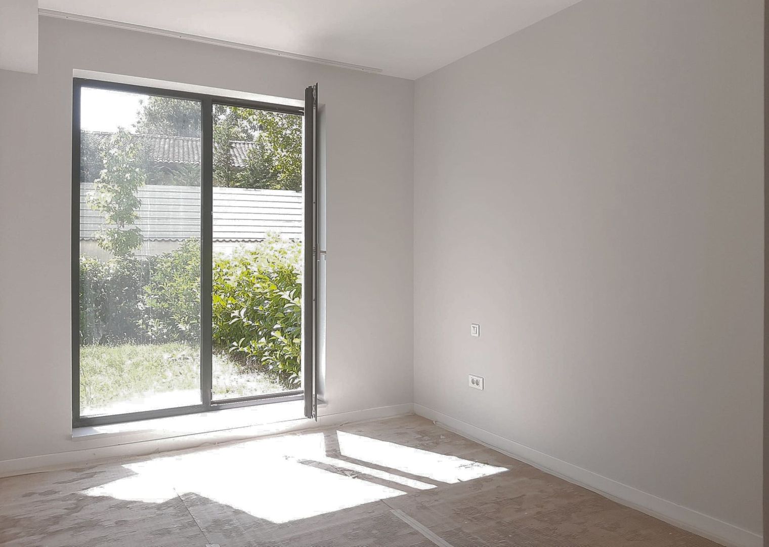 APARTAMENT PREMIUM CU 5 CAMERE ȘI GRĂDINĂ PRIVATĂ DE 160 MP - Poză 22