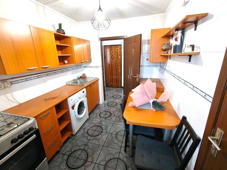 Închiriere Apartament cu 2 camere decomandat, balcon, Teiul Doamnei ✨ - Poză 6