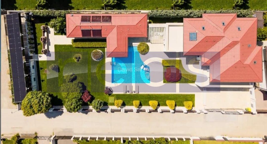 VANZARE- VILA - LUX - EXCLUSIVISTA - DOMNESTI - Poză 7