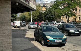 APARTAMENT 3 CAMERE ETAJ 2 CAMPULUNG - Poză 8