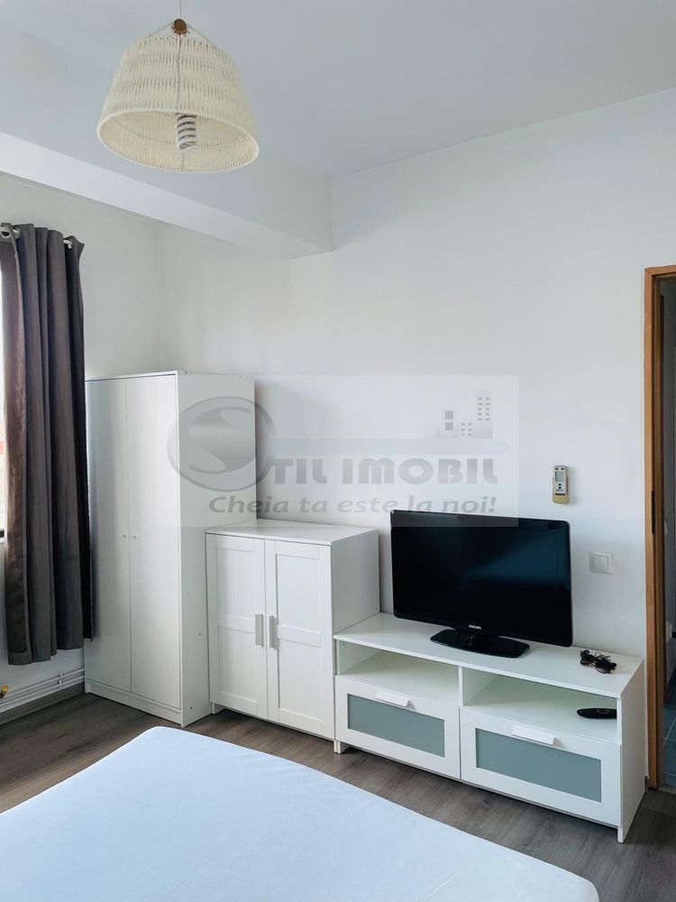 Apartament de inchiriat cu o camera semicentral - 400 euro ! - Poză 1