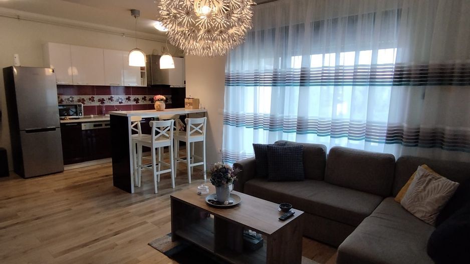 Proprietar inchiriez apartament 2 camere Dumbravita - Poză 2