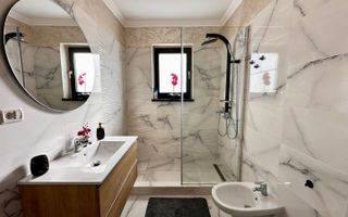 Apartament 2 camere | Curte 24mp | Pet Friendly | Jacuzzi | Tractorul - Poză 9