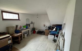 Casa tip locuință familială cu vedere panoramică Alba-Micesti - Poză 8