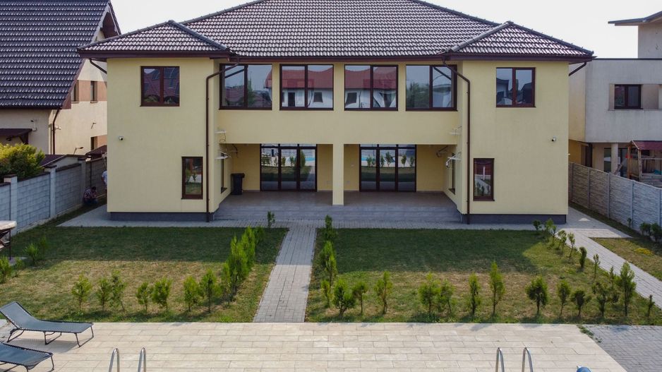 Casa/Vila cu 6 camere ideala rezidential/comerical Ciarda COMISION 0% - Poză 2
