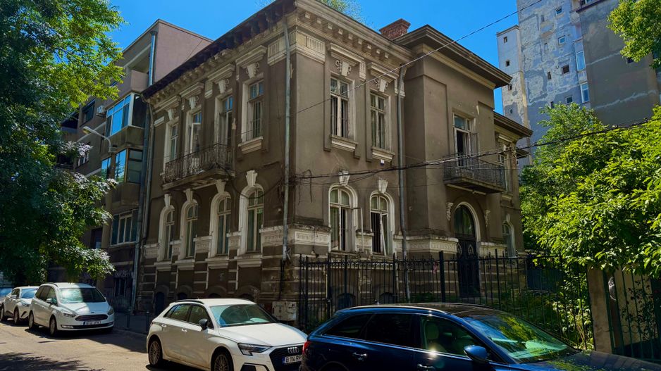 Imobil + teren cu autorizatie si proiect 29 apartamente  Kogalniceanu - Cismigiu - Poză 1