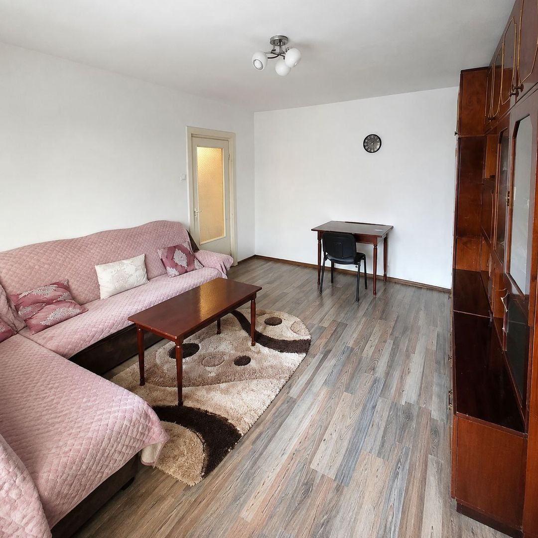 Apartament decomandat cu 3 camere și 2 băi, zona Complex Studențesc - Poză 9