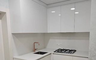 Chirie, apartament, 1 odaie + living, str. Liviu Deleanu, Buiucani - Poză 5