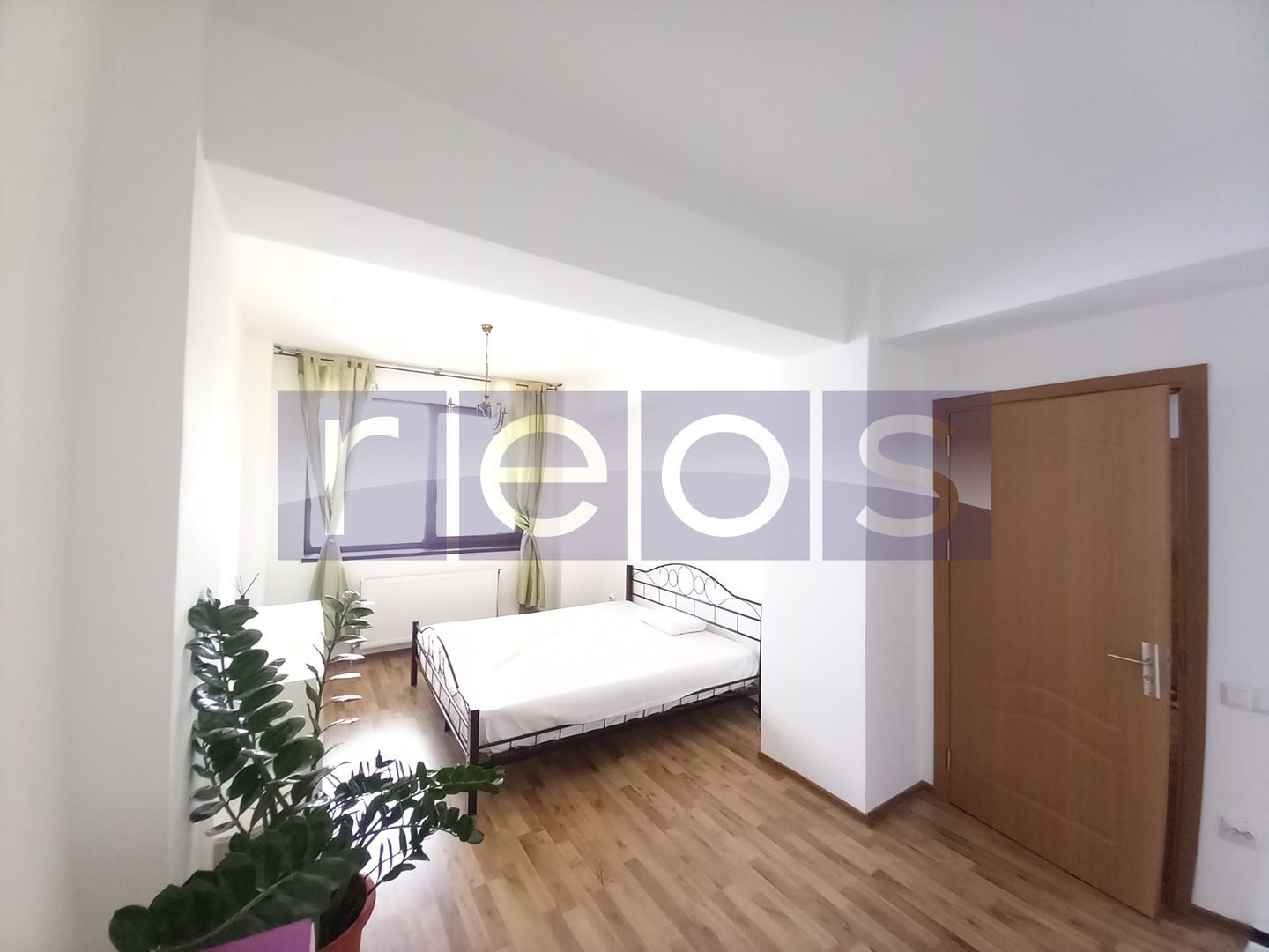 OCAZIE VANZARE APARTAMENT BANEASA 4 CAMERE | 99 MP | - Poză 18