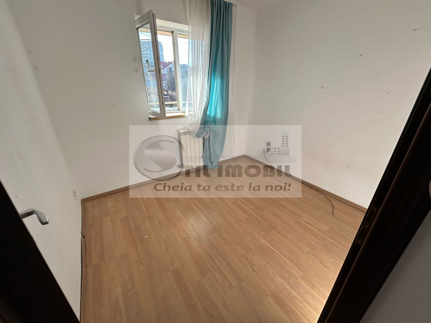 Apartament 2 camere decomandat GreenPark 90000 euro - Poză 3