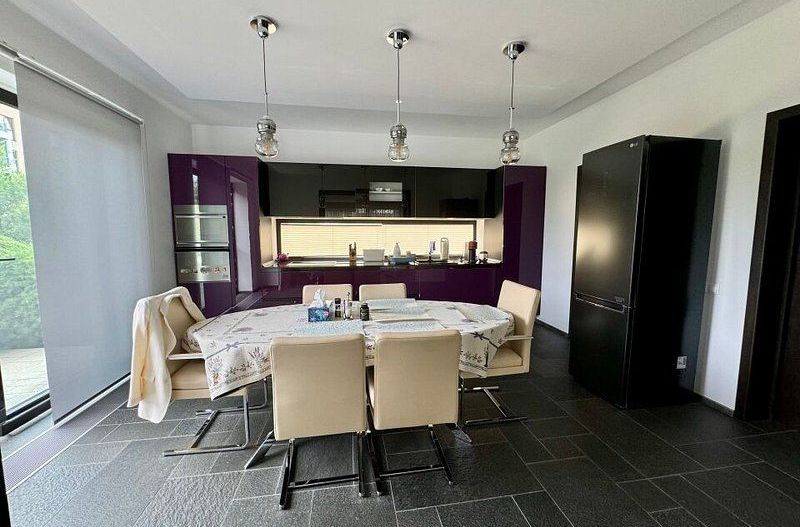 Vila lux de vanzare in cel mai dorit complex din Erou Iancu Nicolae-locatie rara - Poză 9