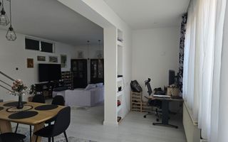 Casa 4 camere, Central, Cipariu, Titulescu, Brâncuși, Parcare - Poză 2
