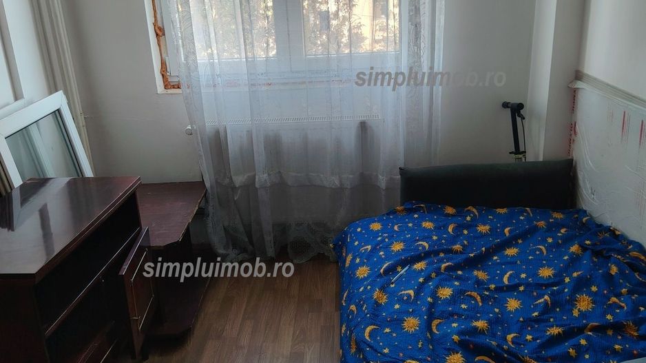 Apartament Metrou Aparatorii Patriei - 3 camere - Poză 3