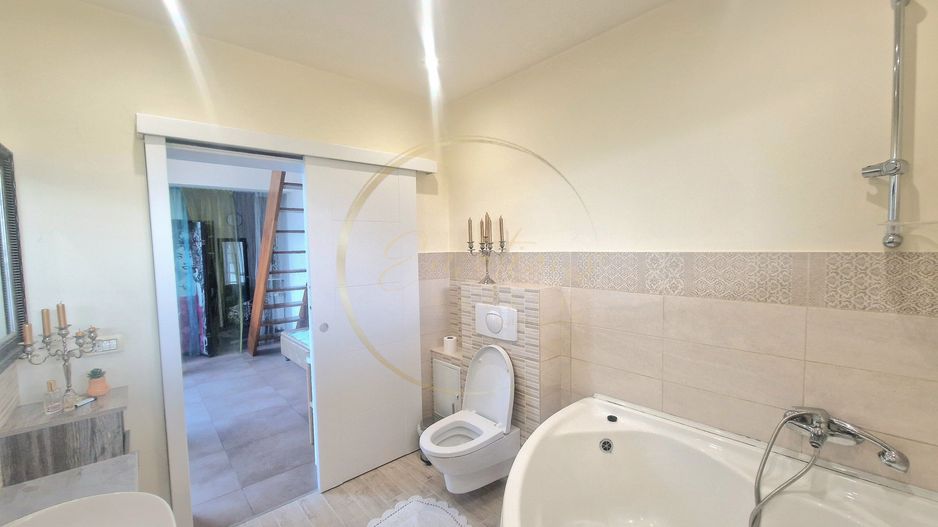 GAZDĂ LA VILA | Camera îngrijită și locație liniștită | CHELTUIELI FIXE - Poză 6