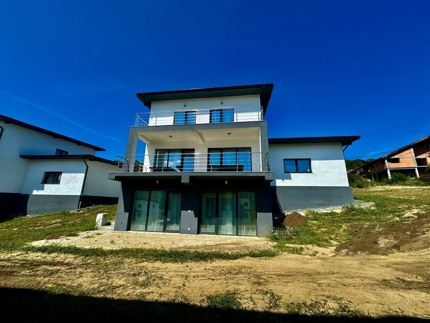 Casa individuala premium în Cisnădioara - Sibiu - Poză 3