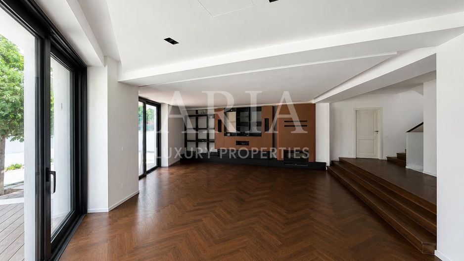 Vilă Ultra-Luxury | Lângă Pădure | Piscină Privată - Poză 6