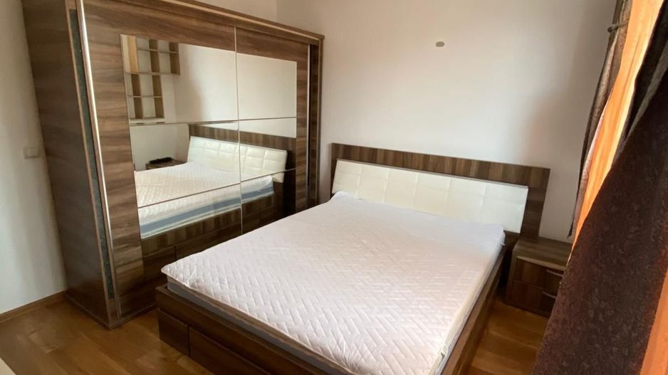 Giroc-UM | 2 Camere | Mobilat si utilat | Loc de parcare - Poză 1