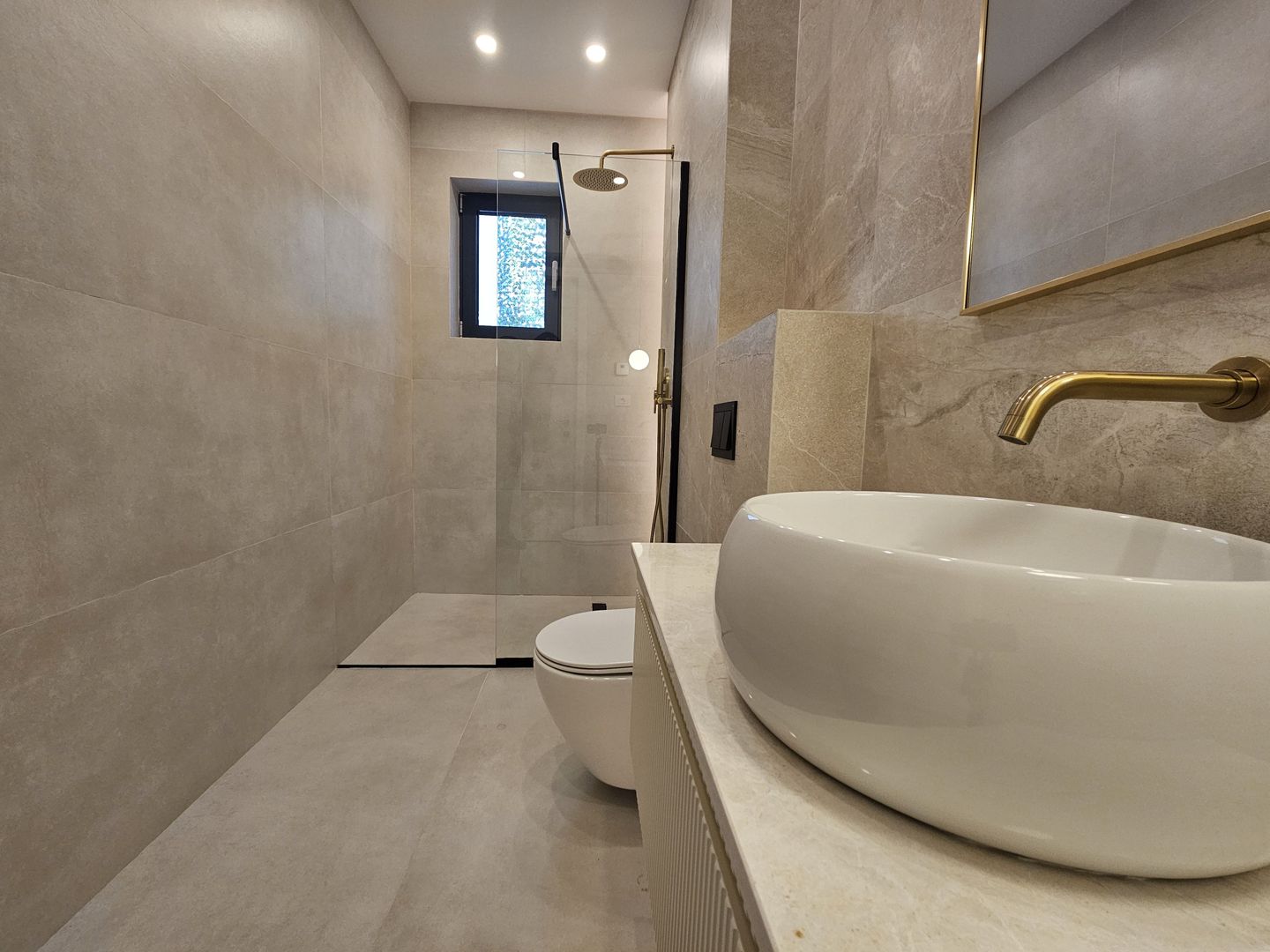 Apartament Nou 3 Camere de Închiriat - Iancu Nicolae, 95 m, NOU LUX - Poză 17