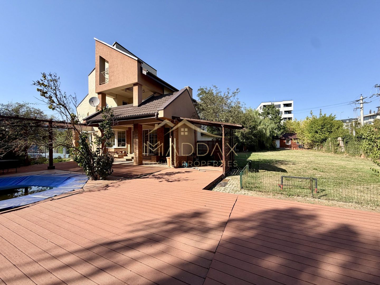 Vila cu 6 camere *485 mpc // *1.670mp teren* // 8 locuri parcare // Sisești - Poză 68