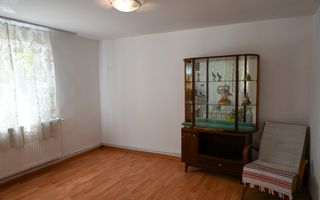 Casă din cărămidă de vanzare | 444 MP teren | Pleasa, PH | Comision 0% - Poză 4