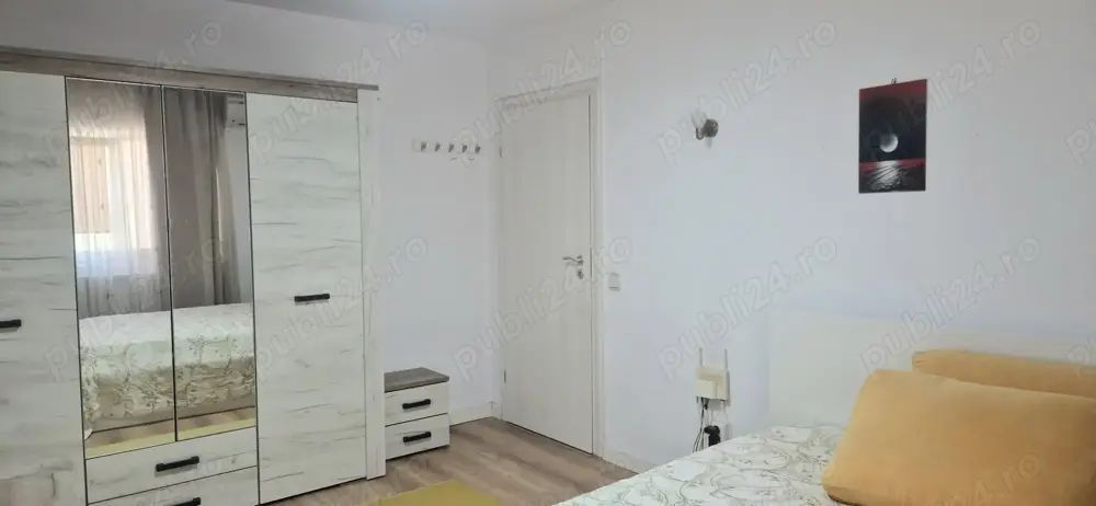 Vand garsoniera b.dul Timisoara, langa City Hotel - Poză 1