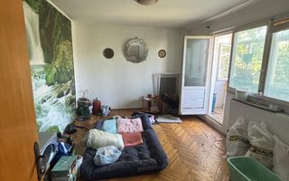 De vanzare apartament 3 camere Titan, aproape de IOR, metrou, scoala Garcia - Poză 1