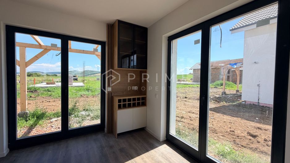Casă de vânzare Sângeorgiu de Mureș | 700mp teren I 3 dormitoare - Poză 5