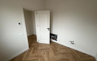 Disponibila imediat. Zona centrala. Toate utilitatile si asfalt - Poză 11