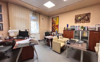 Spatiu de birouri Piata 700 - Poză 2