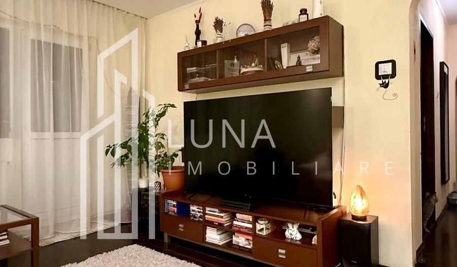 Apartament decomandat, 3 camere – Dâmbu - Poză 3