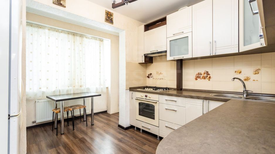 Vânzare, apartament, 3 camere, str. Nicolae Milescu Spătaru, Ciocana - Poză 5