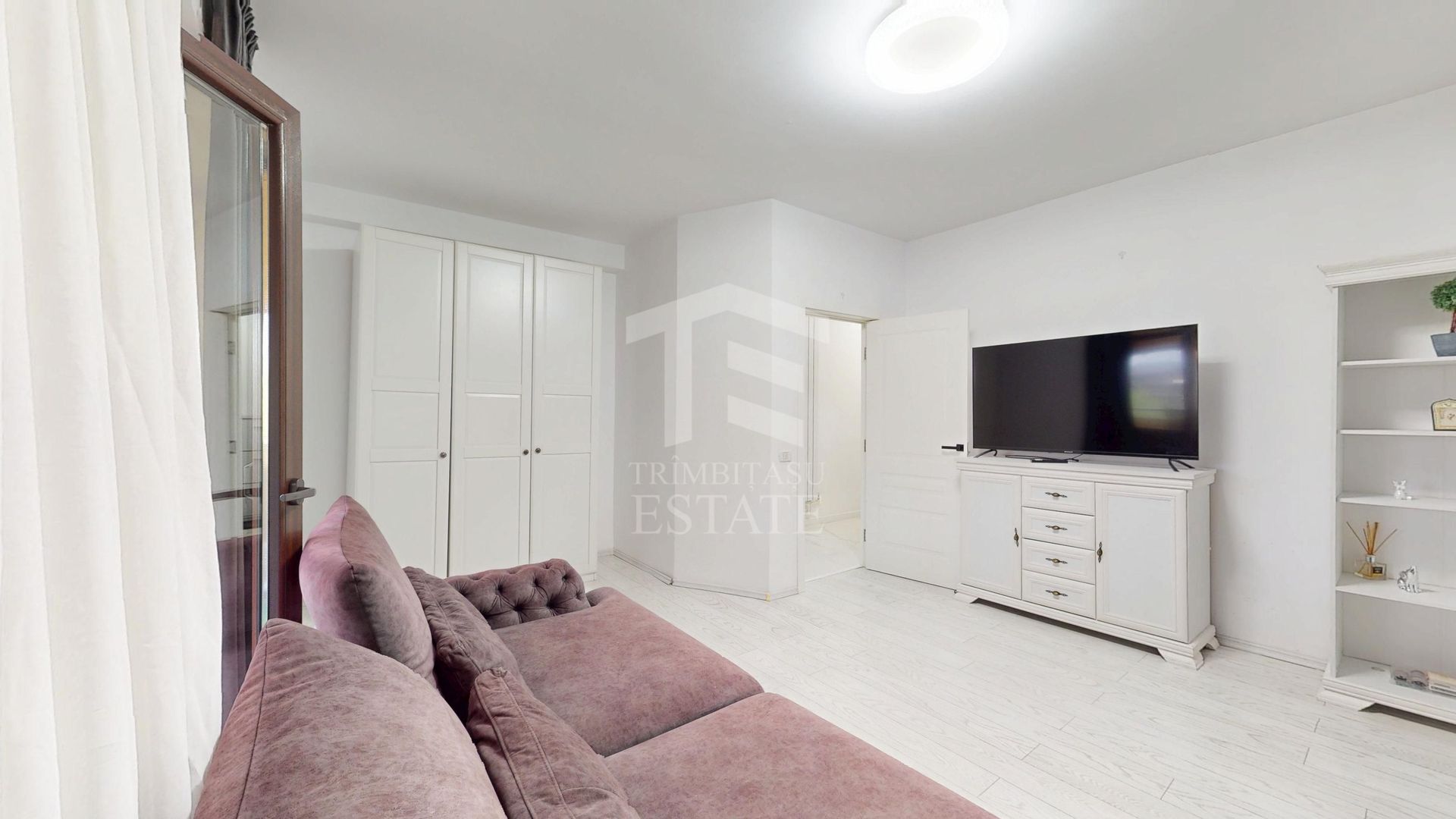 Apartament 2 camere decomandat, balcon de 27 mp Comision 0% - Poză 2