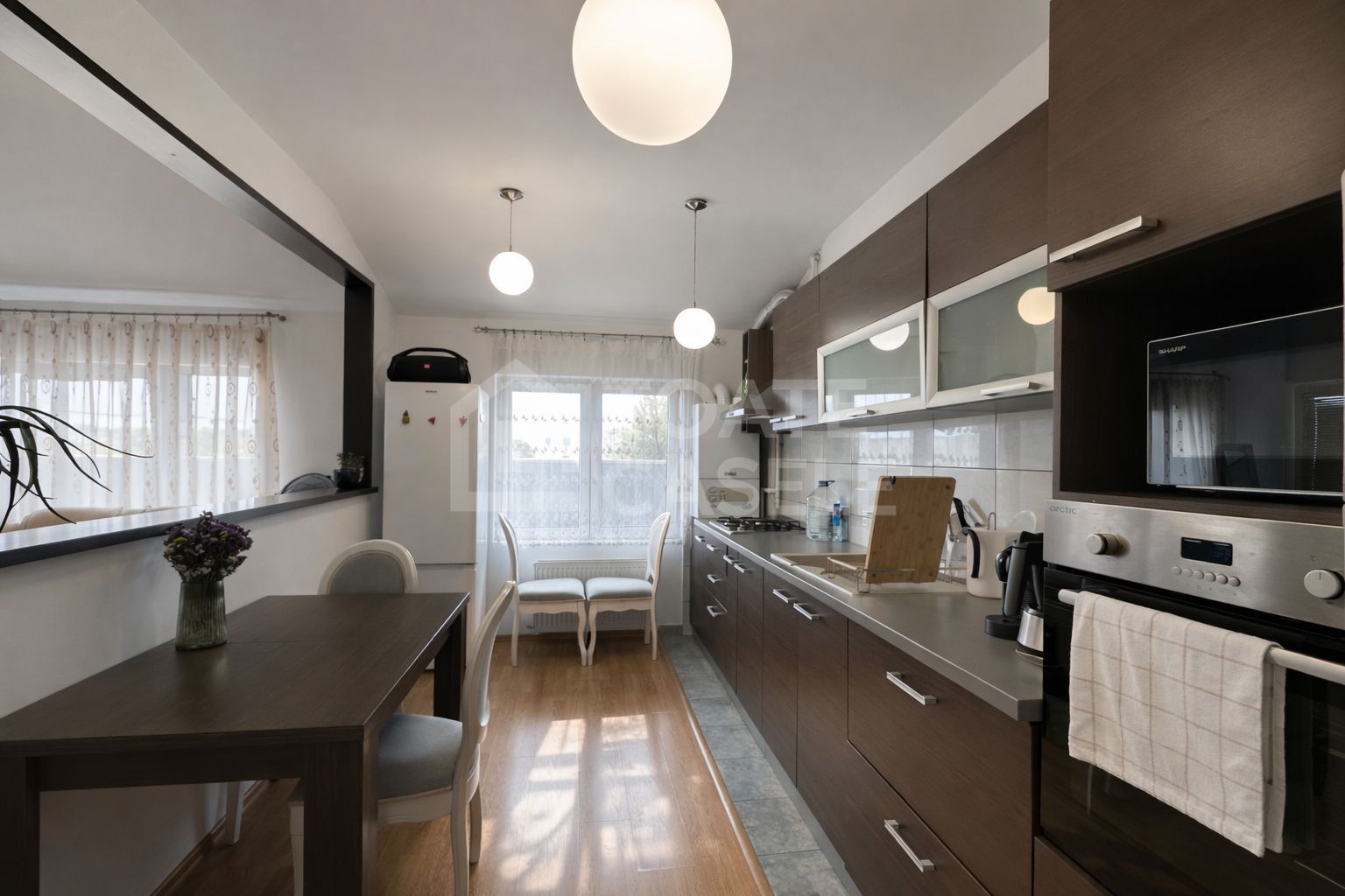 Apartament cu două camere, etajul 3, zona Calea Turzii - Poză 3