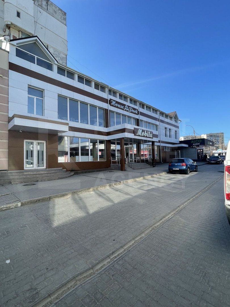 Se oferă spre chirie spațiu comercial, 600 mp, Bălți - Poză 4