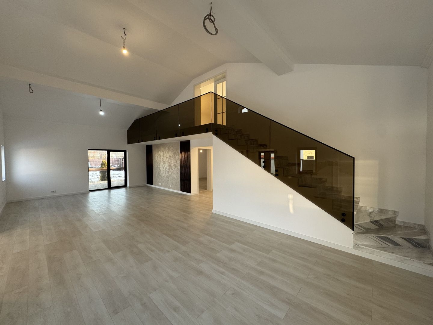 Casă individuală modernă de vânzare în Cristian | Finalizată 2023 - Poză 1