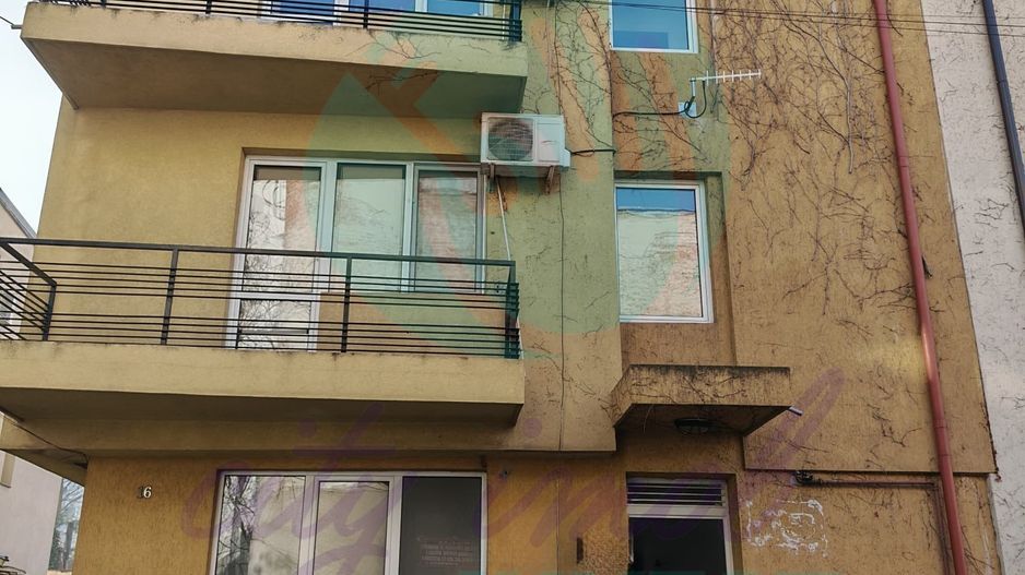 Spațiu comercial 220 mp | Parter + Etaj | Zonă Vitan - Poză 1