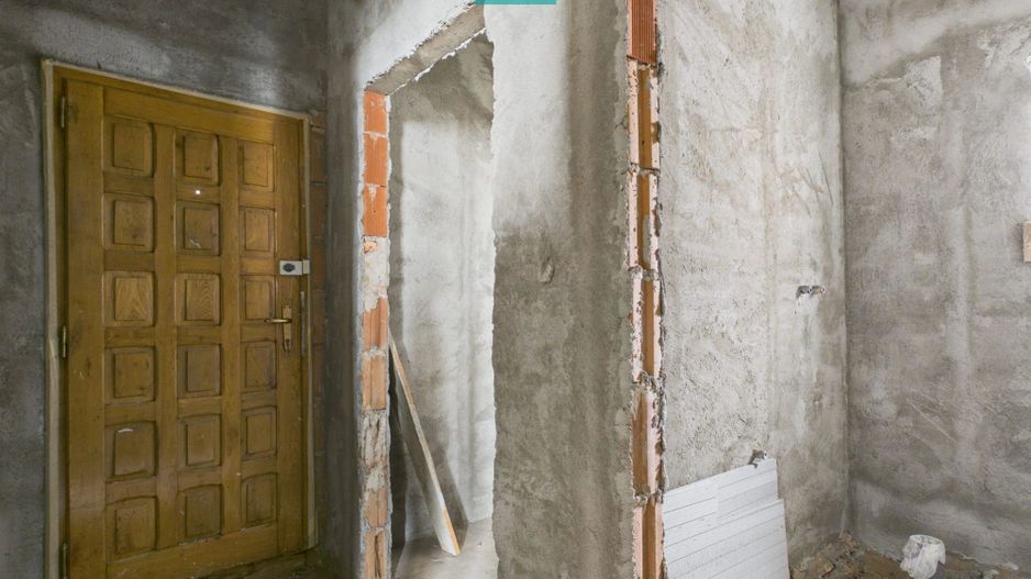 Casă impunătoare la gri în Curtici - Poză 34