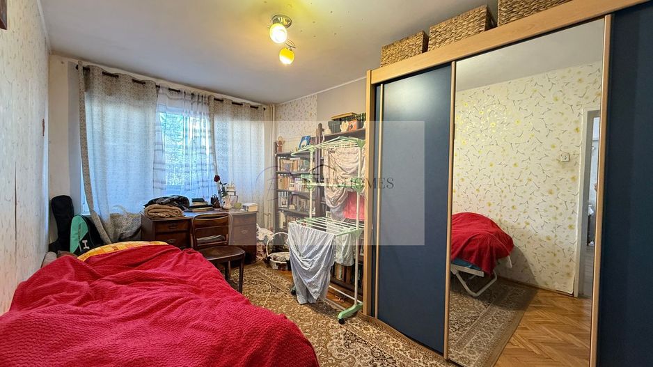 Apartament cu 3 camere de vanzare / Zona strazii Alverna - Poză 2
