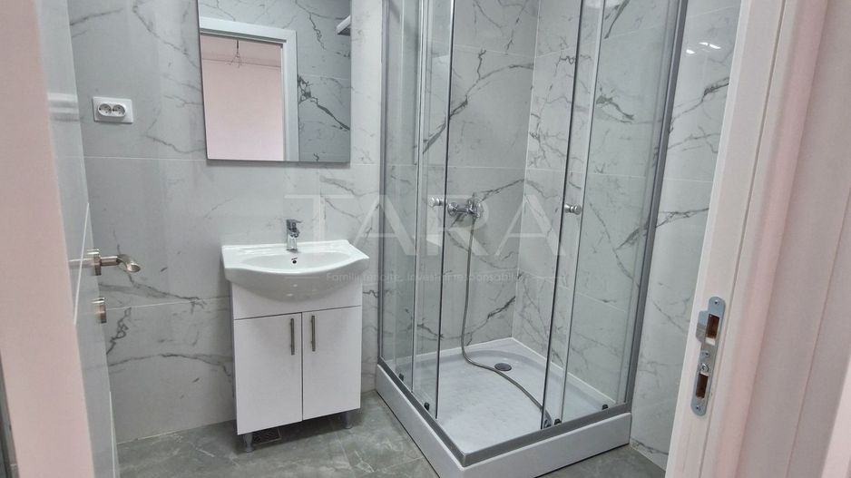 Apartament cu 2 camere, balcon 10 mp, parcare subterană inclusă. - Poză 5