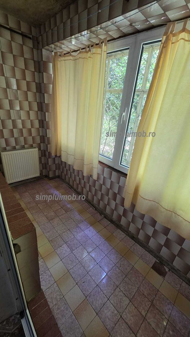 Decomandat 2 Camere, 1 Decembrie - Poză 6