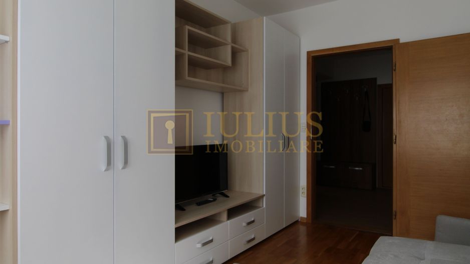 1 minut de Iulius Mall, 4 camere, 2 bai. - Poză 12