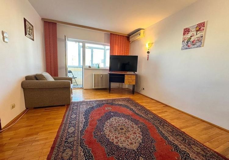 AP. 2 CAMERE 1 MAI, BUCATARIE INCHISA, METROU 5 MINUTE, REABILITAT - Poză 1