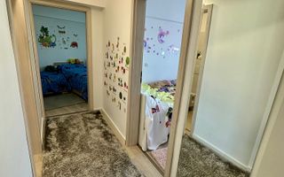 4 CAMERE RENOVAT - ETAJ 3 - BLOC DIN 1990 - ROND ZIMBRU - Poză 7