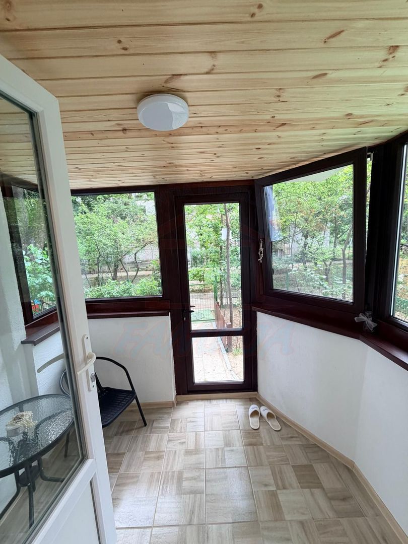 Inchiriere apartament 2 camere, Micro 21, parter, 50 mp, 1800 RON/Luna - Poză 8