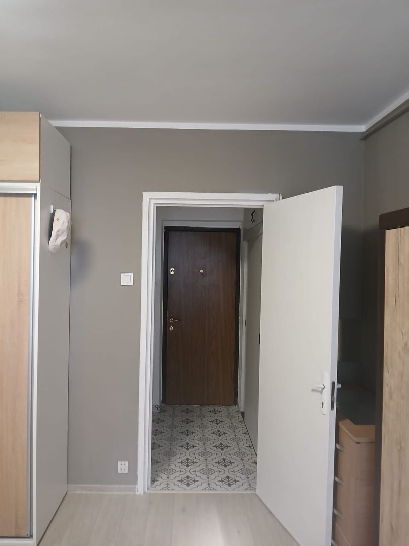 Garsonieră renovată, moderna, lângă metrou Costin Georgian, balcon - Poză 5