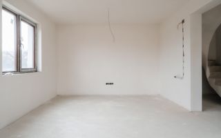 Casa individuala,4 camere,120mp,Teren 505mp, Garaj,Jucu - Poză 12